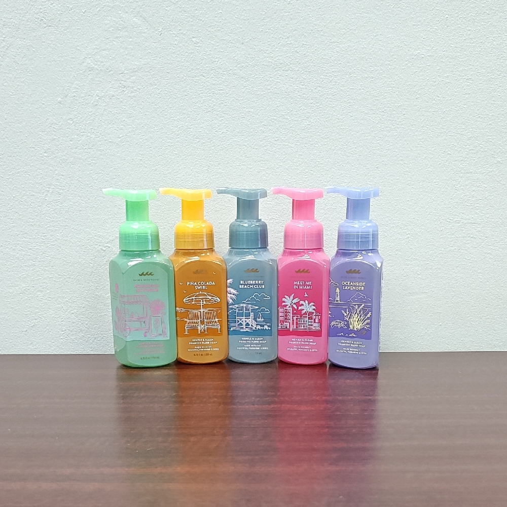 Bath & Body Works BEACH CLUB COLLECTION 5 Piece Foaming Hand Soap Bundle